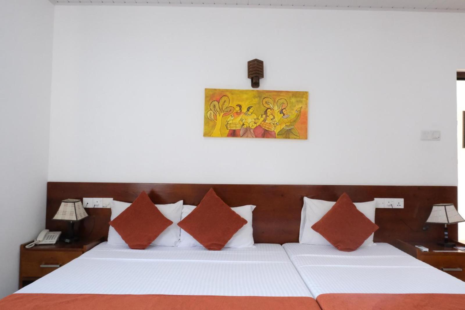 My City Hotel 캔디 외부 사진